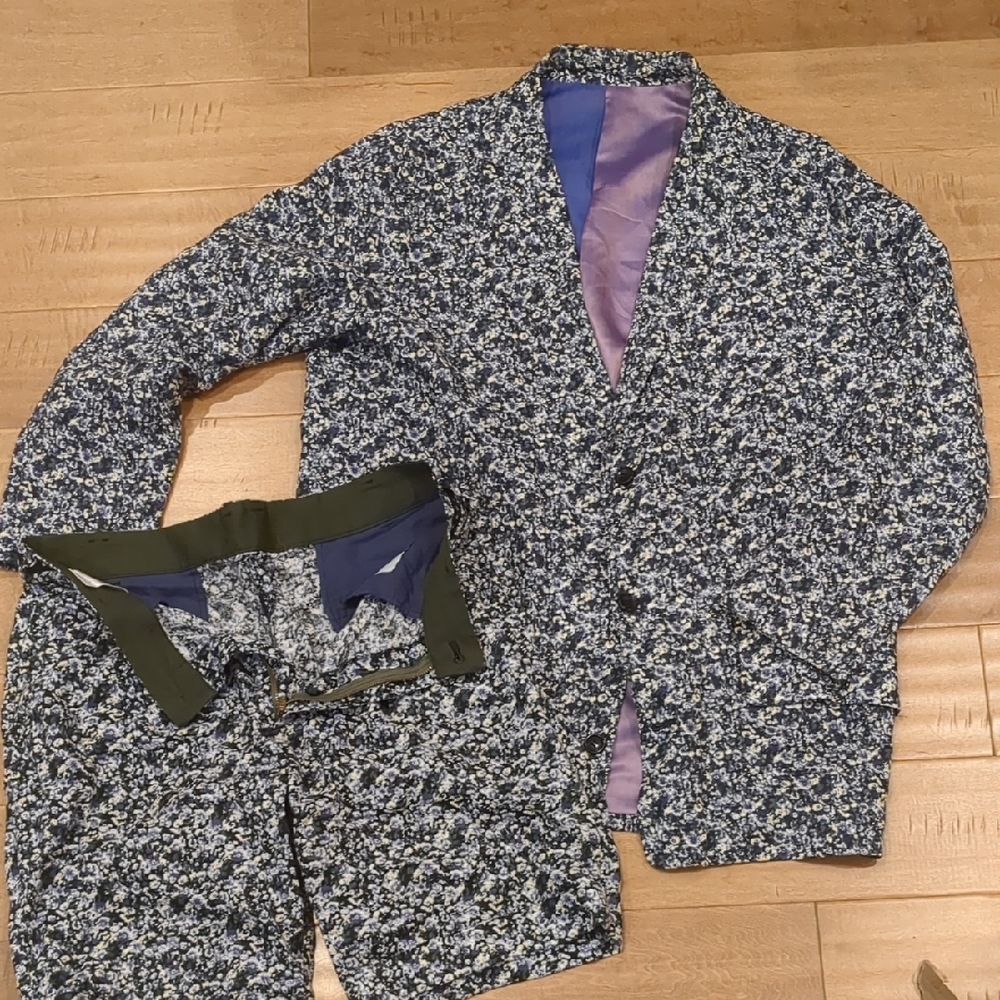niche. floral short suit (XL)
